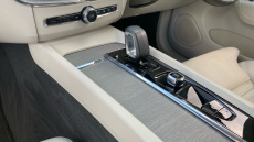 Volvo XC60 2.0 B4D Plus Dark 5dr AWD Geartronic Diesel Estate